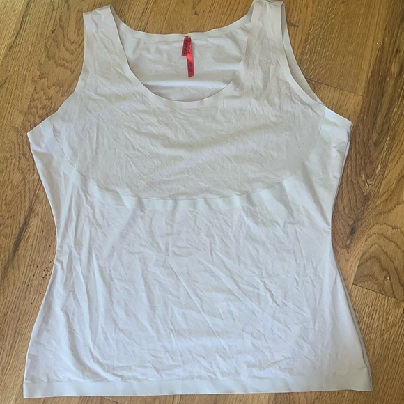 SPANX Tank Top - Picture 1 of 2